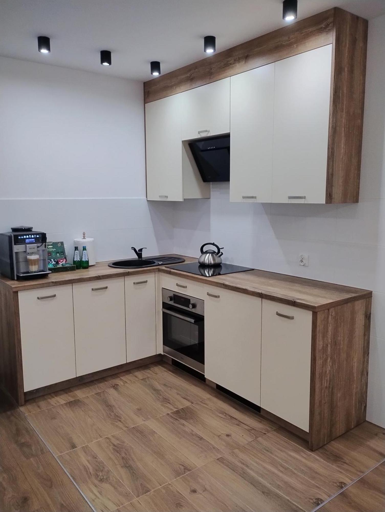 Apartament Sunset Leszno Leszno  Esterno foto